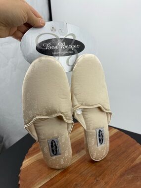NWT Ben Berger Luxury Collection slippers champagne floral XL 9.5-10.5